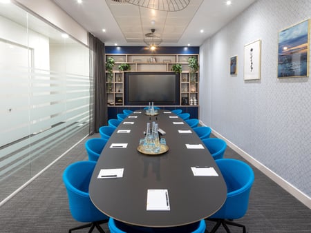 Orega Serviced Offices Glasgow St Vincent Street Meeting Room-min