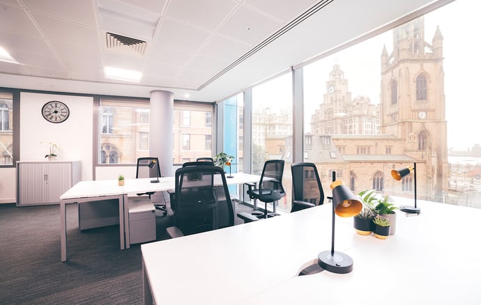 Liverpool private exterior office space