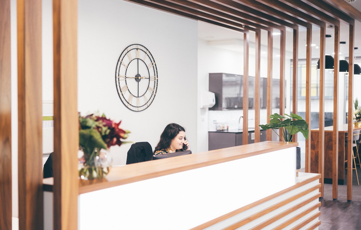 Liverpool reception close up