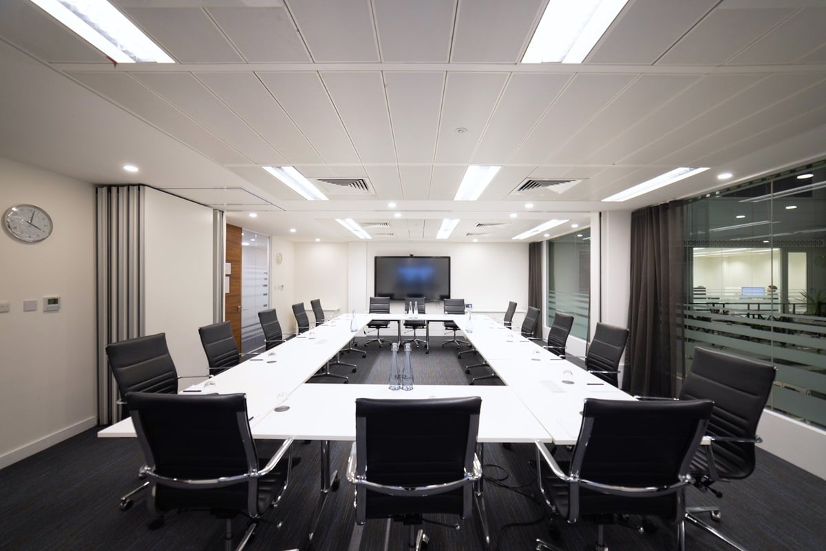 Orega High Holborn boardroom meeting room-1