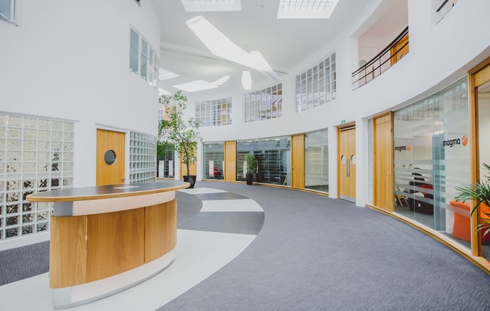 Orega-Gatwick-Atrium (1)-1
