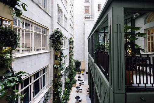 OregaEightyStrand_BreakoutSpace_Courtyard-1