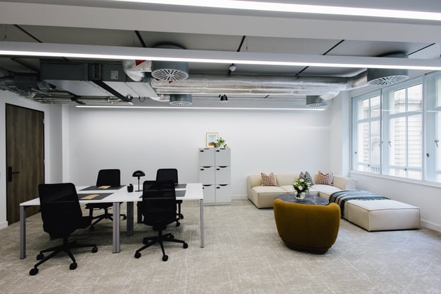 OregaEightyStrand_OfficeSpace_SeatingArea