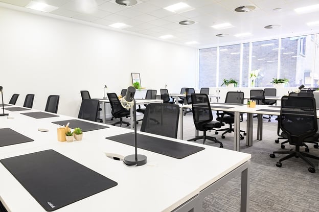 OregaGlasgow_OfficeSpace2