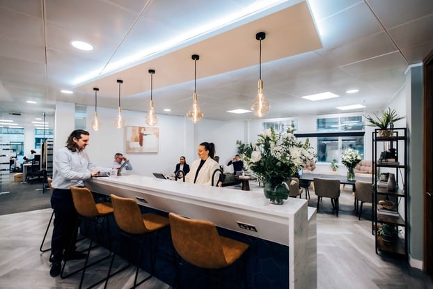 OregaHighHolborn_MainBreakoutSpace_WithPeople