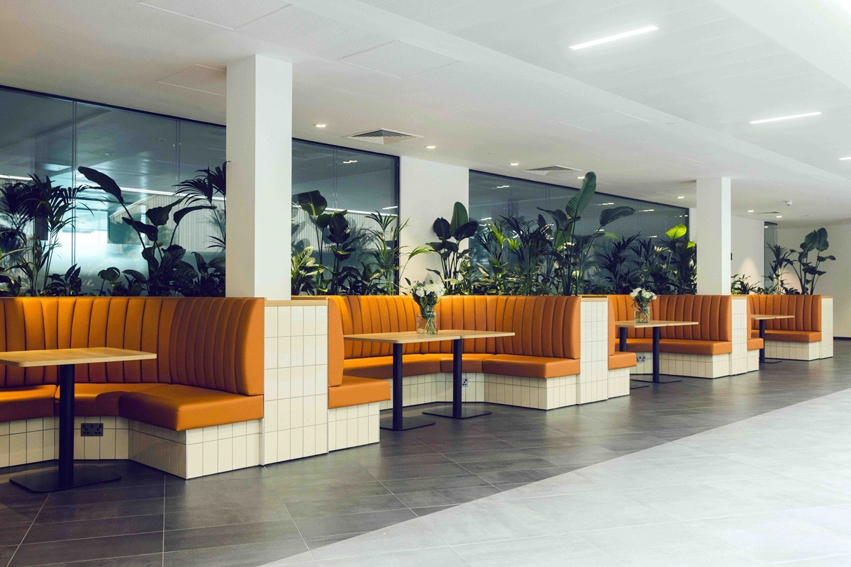 OregaIngenuityHouse_Atrium_SoftSeatingBooths3