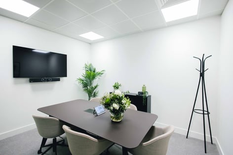 OregaLimeStreet_MeetingRoom_Bury