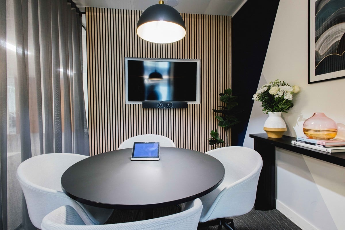 OregaOldBailey_WhitbyMeetingRoom-2