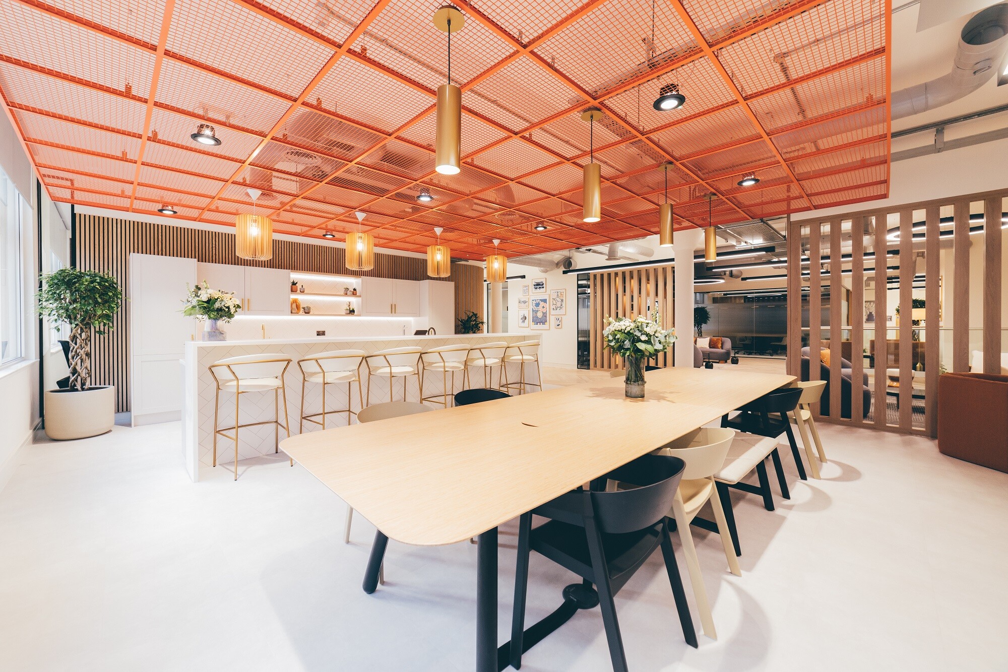 OregaTheTootalBuildings_CommunalArea