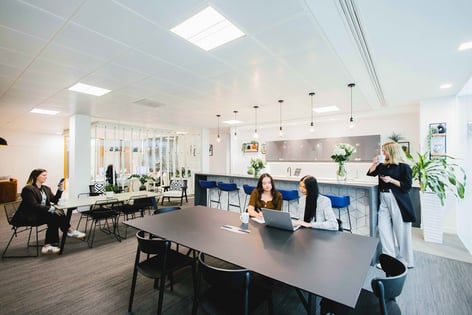 OregaUxbridge_BreakoutSpace_WithPeople3