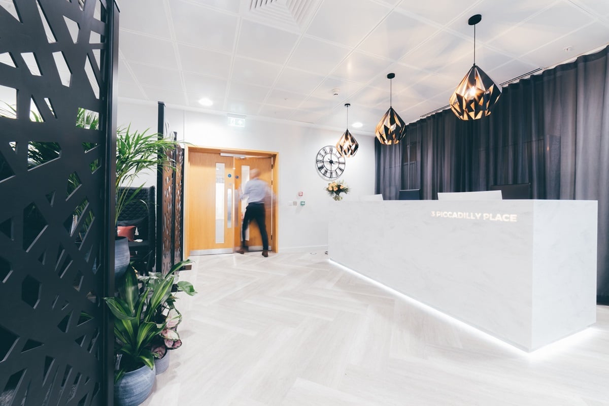 Piccadilly reception 1