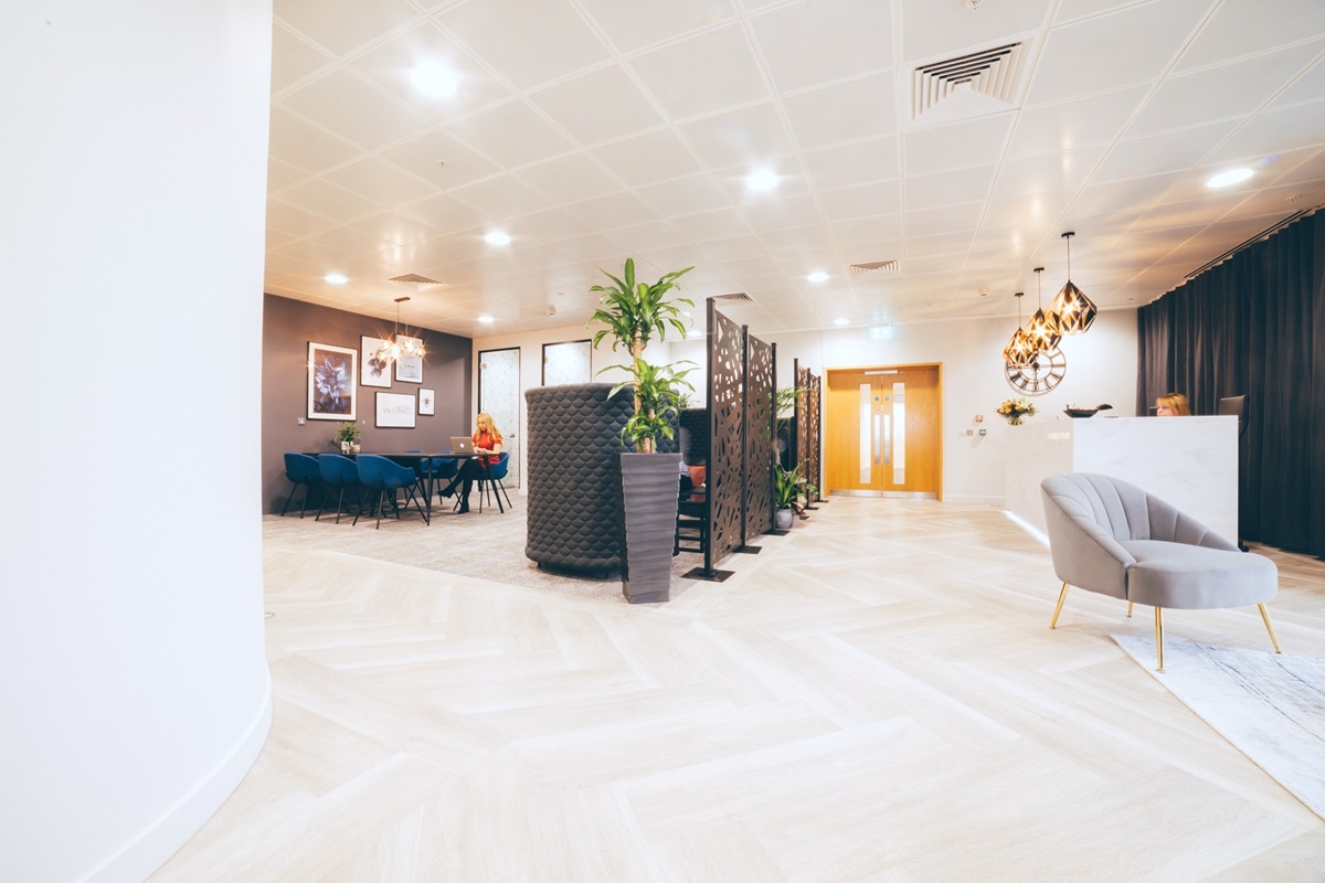 Piccadilly communal area and reception-1